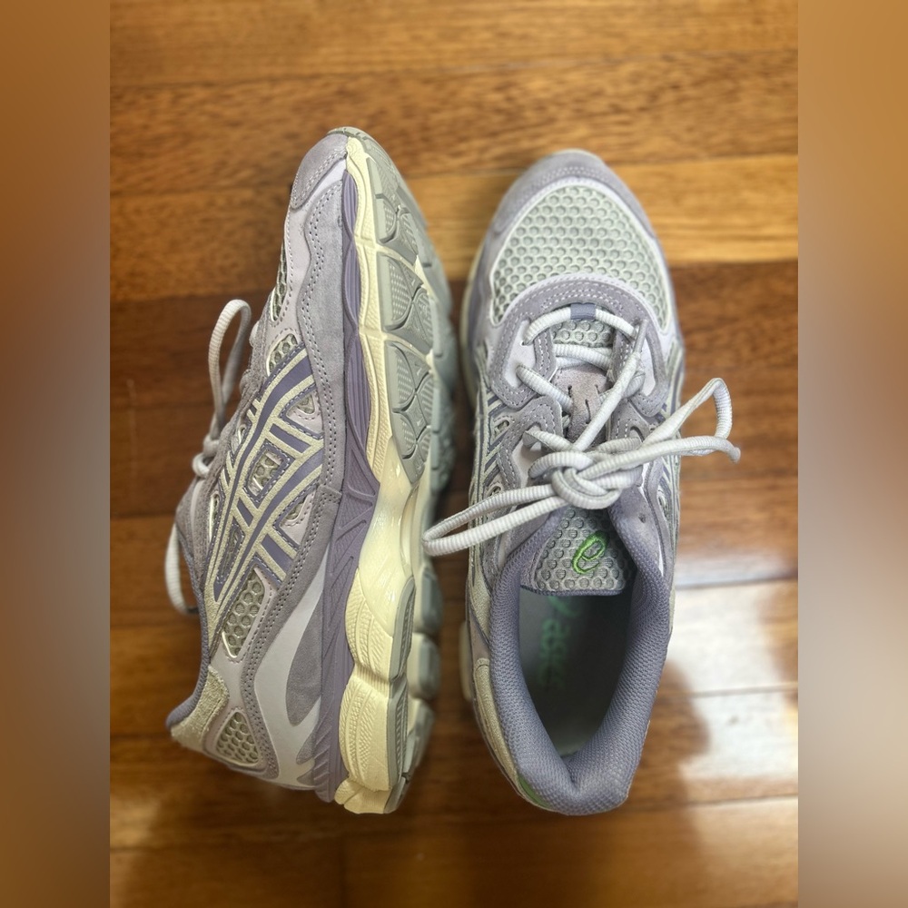 Asics Women's Athletic Shoes in Gray and Cream